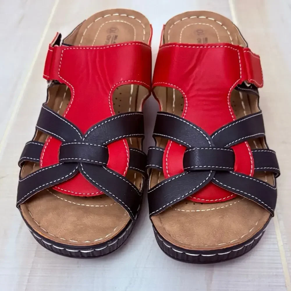 Golden Road Red and Black Comfort Wedge Sandals Sz 10 Slip On Casual Adjustable